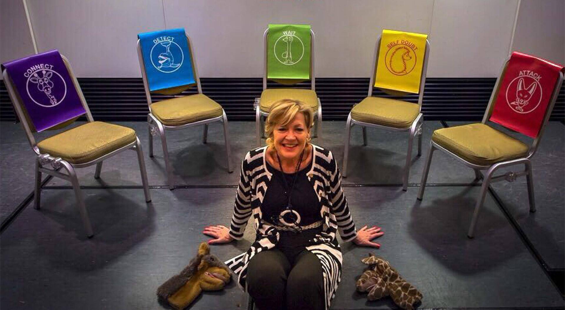 The 5 Chairs - Louise Evans